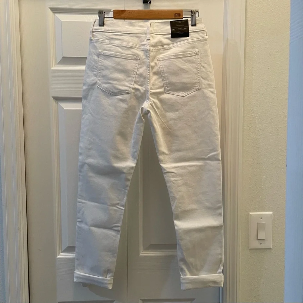 NWT - Banana Republic White Girlfriend Jeans Size 26 / 2T - Picture 4 of 7
